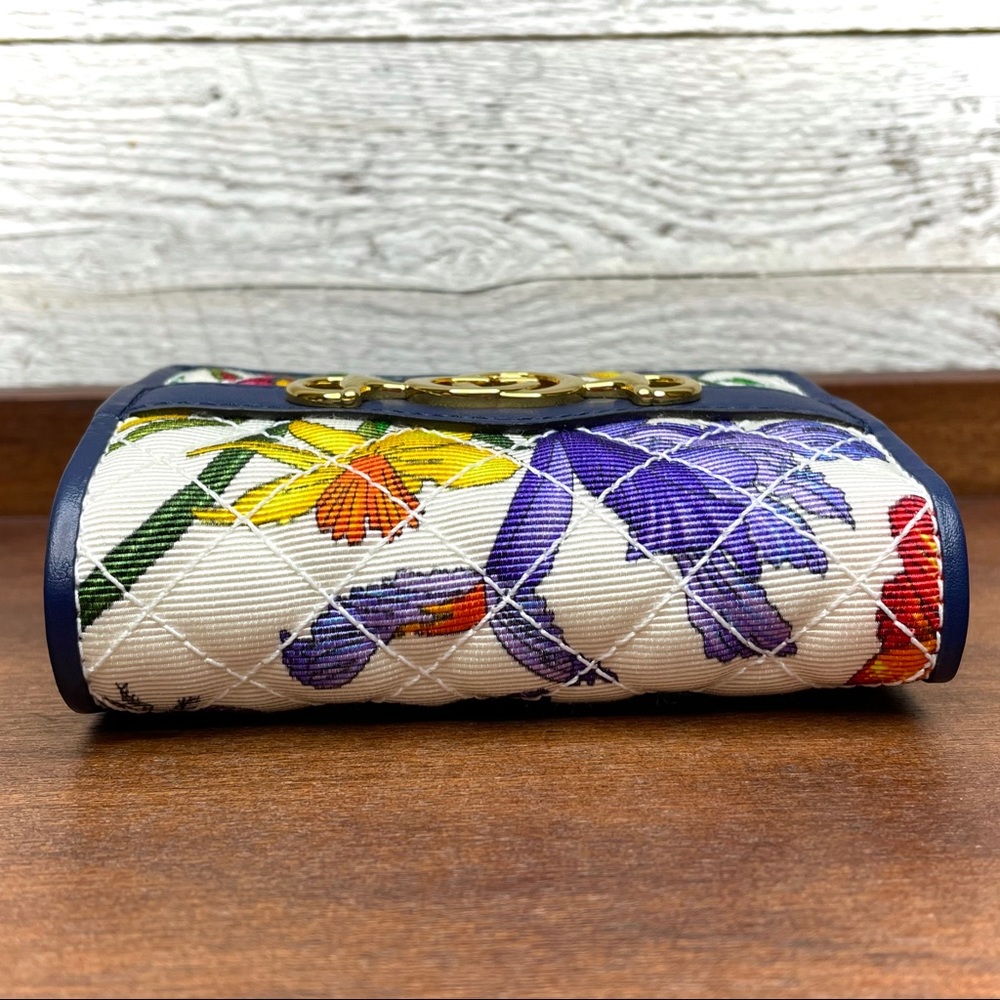 Gucci Blue Floral Quilted Bi-Fold Wallet 536353 - Picture 4 of 16